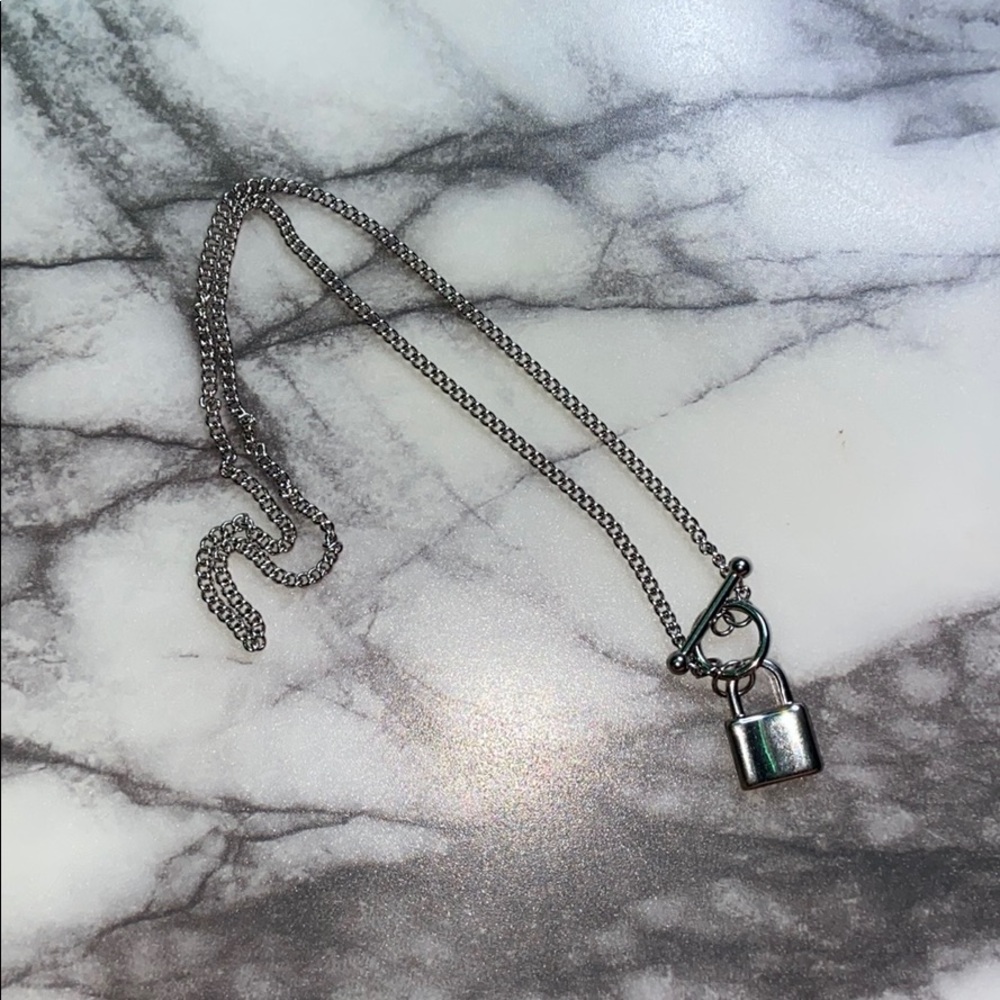 lock chain
